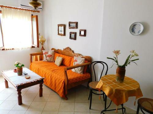 Olive Valley House