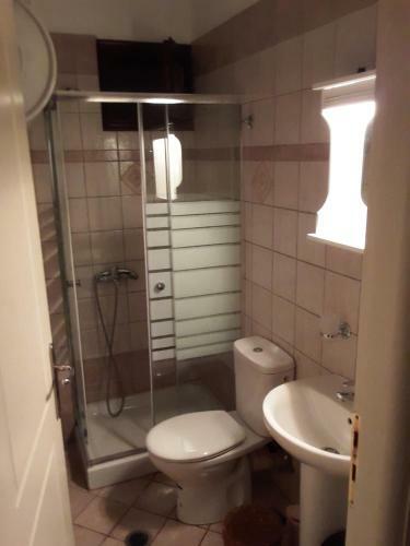 Apartamento Leonidio Rock Climbing House