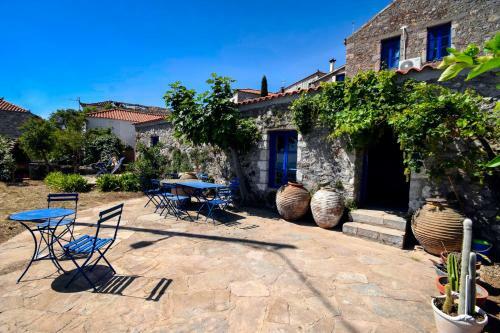 The Traditional Hause With The Best View