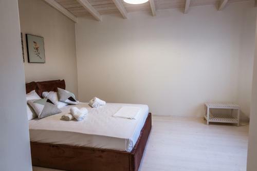 Cactus Maisonette Near Airport