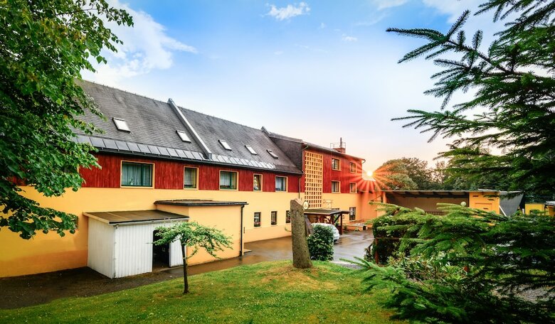 Ferienhotel Goldh�bel