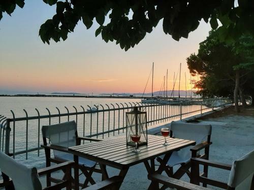 Melia Studio 2 Seafront Apartment