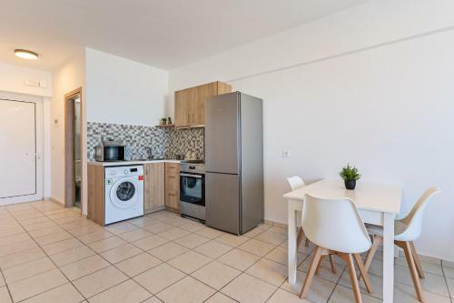 Apartamento Azure Seaside Apts