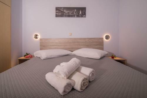Paris Family Villa!