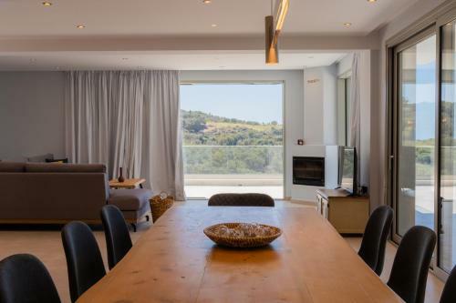 Villa Prokimea By Mediterraneanvillas
