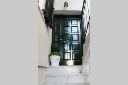 Aelia Apartment