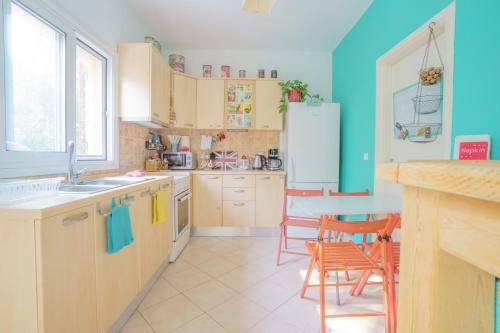 Loggos Sweet Home