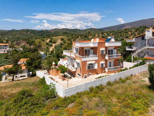 Villa Gonates
