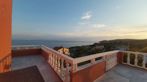 Villa Gonates