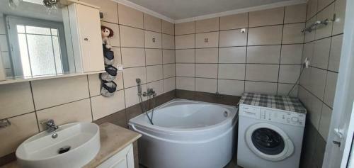 Apartment Milonas Antoni