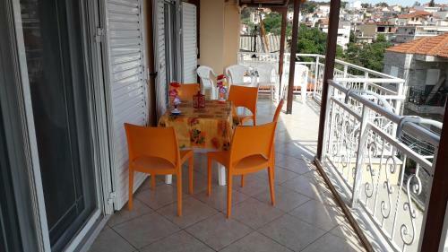 House Dilena Tsimtsiri