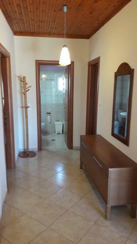 House Dilena Tsimtsiri