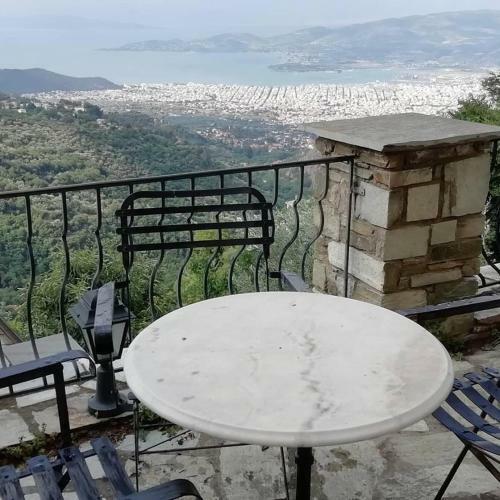 Hotel Arhontiko Olvia