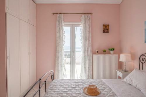 Apartamento Aliki's Top Floor Suite With Shared Infinity Pool!