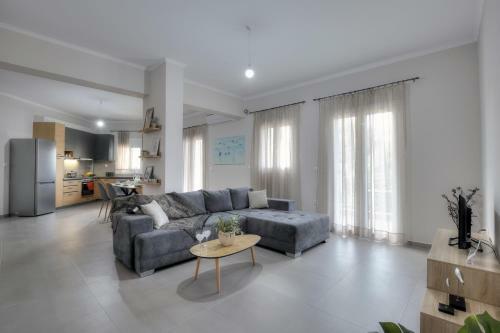Aeraki Apartment