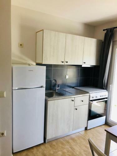Ionian White Apartments