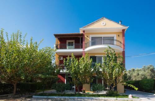 Kalianna Apartments