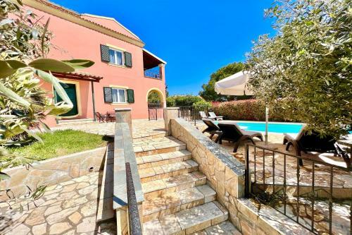 Portview Luxury City Villa With Private Pool