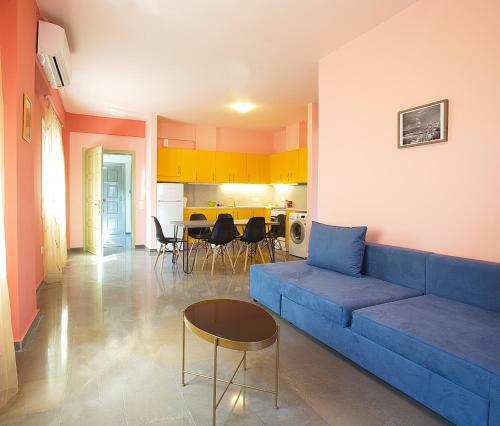Darmani Spyros Apartments