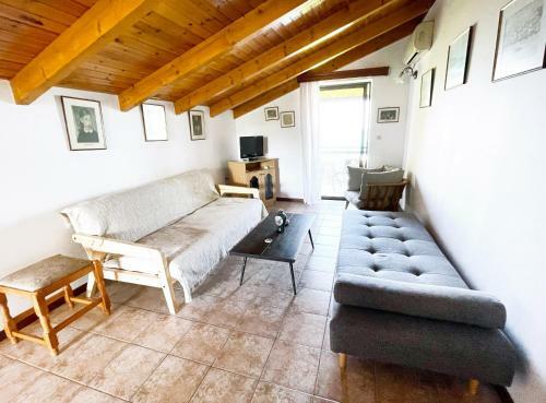 Apartamento Malakassis House