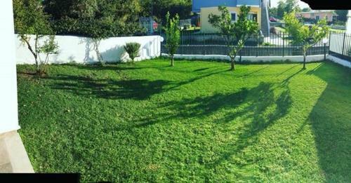 Apartamento Mary's Maizonette, Private Garden