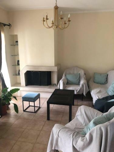 Apartamento Mary's Maizonette, Private Garden