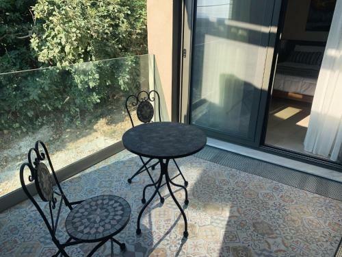 King Crimson Luxury Apartments