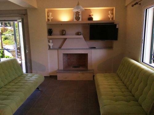 Tsoutsis Apartments