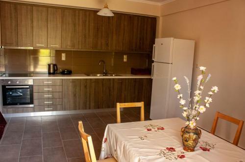 Tsoutsis Apartments