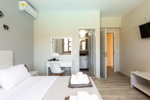 Villa Ilys Home, Country Retreat!