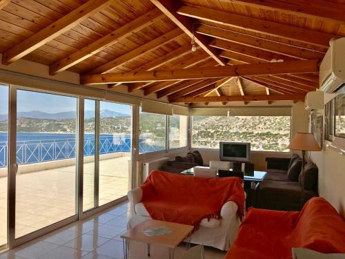 Horizon Blue Villa