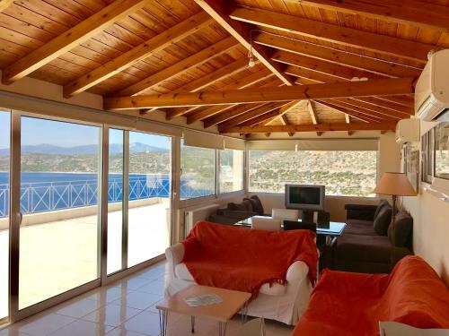 Horizon Blue Villa