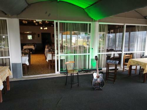 Pool Villa Green