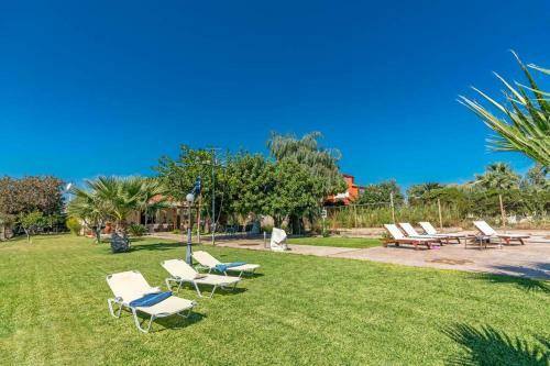Villa Maria?s Mansion 3 M From The Sea