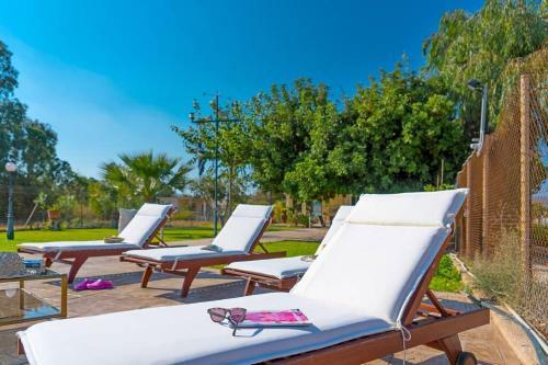 Villa Maria?s Mansion 3 M From The Sea
