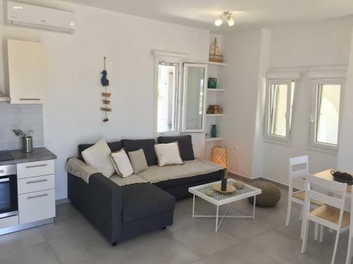 Newly Built Eastern Paros Home With Access To Pool