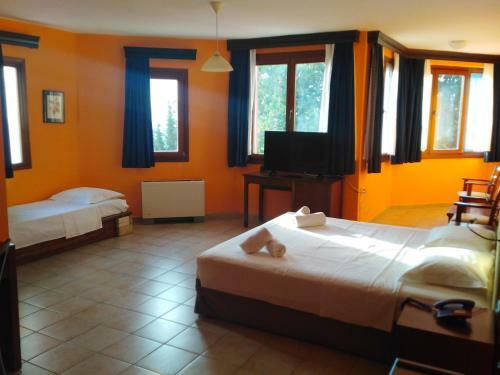 Hotel Roxani Country House Resort