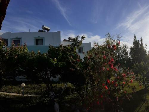 Zikas Apartments