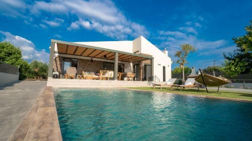 Villa Luxury Country House