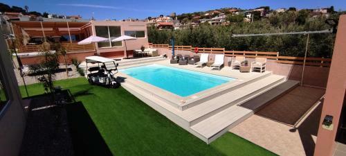 Modular Bungalows Vravrona Artemis Greece