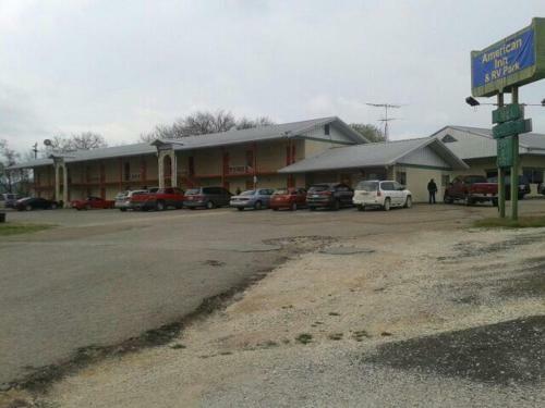 Motel American Inn & Rv Park