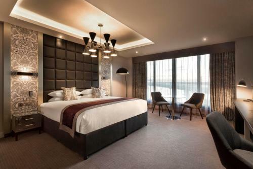 Queensferry Hotel