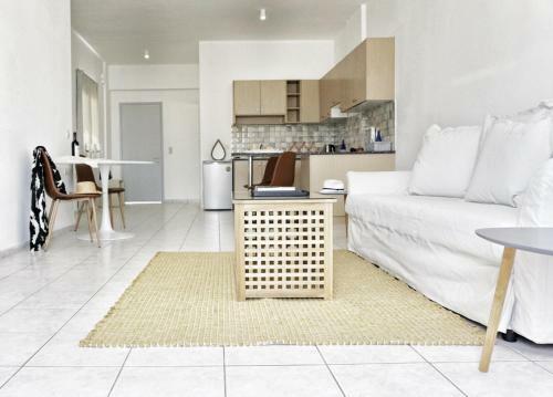 Divine Malia Suites & Apartments