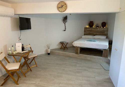 Cycladic Art Studio