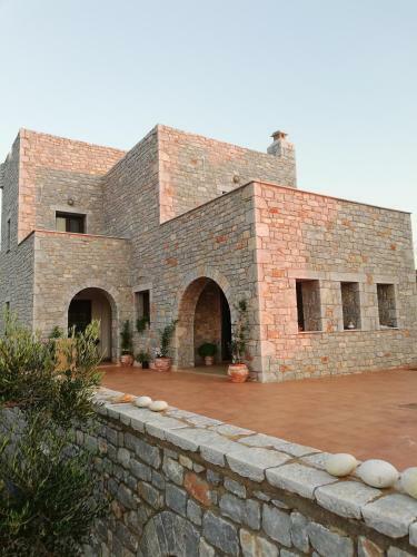Mezapos Villa Chrysoula