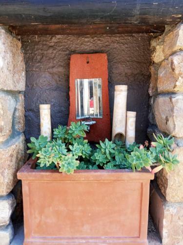 Stone-home Living
