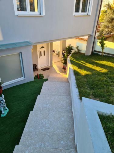 Loridis View Apartments