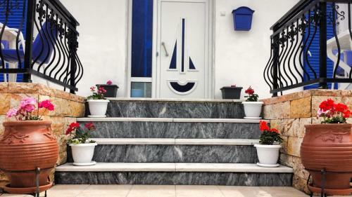 Hostal Rooms Ntontas