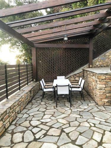 Karpofora Traditional Guesthouse