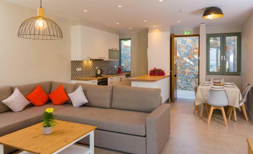 Pakio Luxury Villa : Private Cretan Holidays